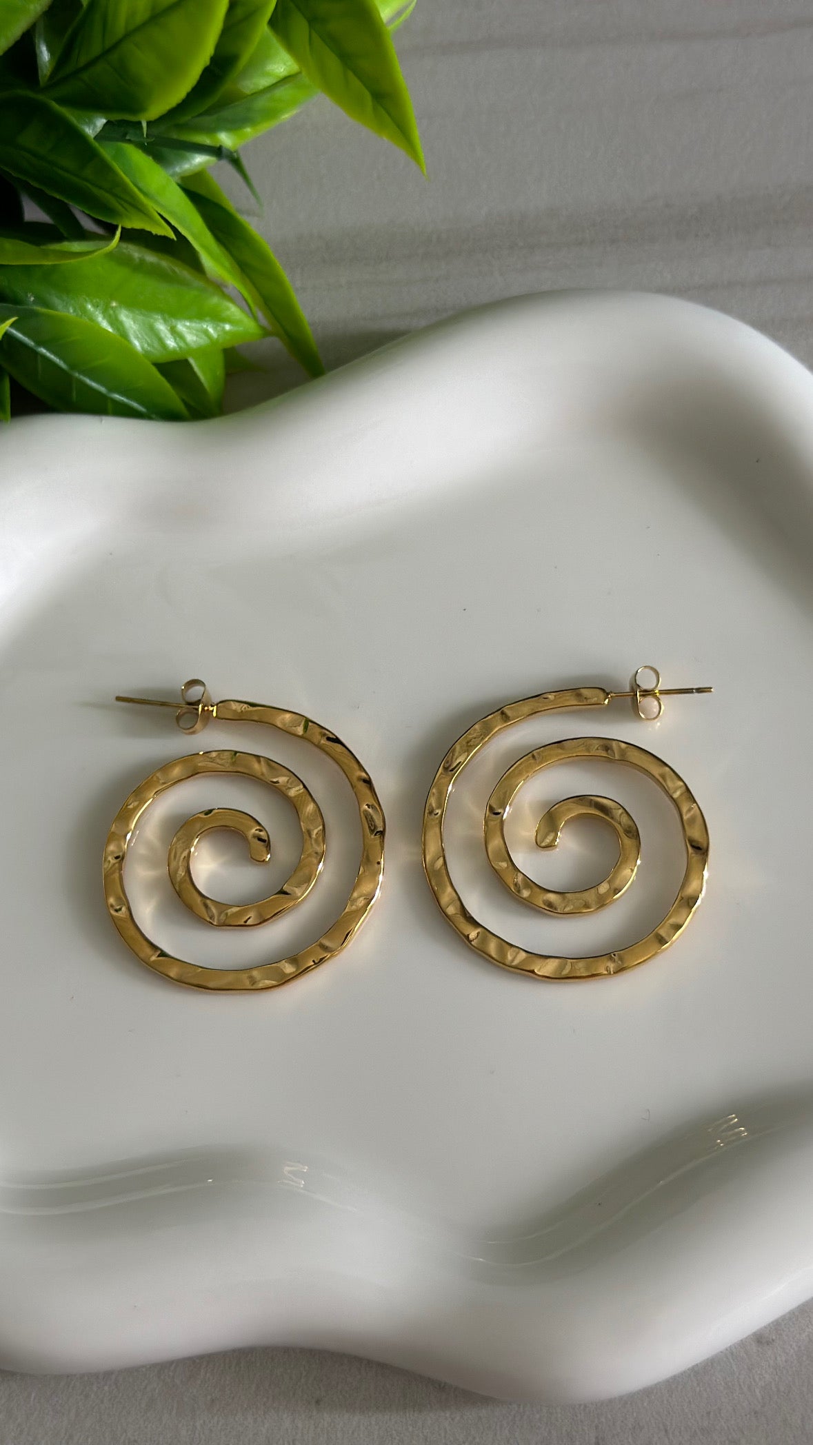 Isla Spiral Earrings